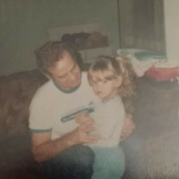 Meet your Posher, Jessica - Picture 1 of 1